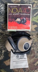 VTG REALISTIC NOVA 40 WIRED MUFF HEADPHONES 6.35MM JACK WITH ORIGINAL BOX DN