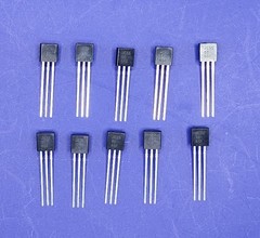Ten (10) GENUINE ONSEMI 2N5551BU TRANSISTORS Sub 4 2SC869 FASTEST FREE SHIPPING