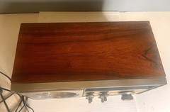 1960&rsquo;s SYLVANIA RM-300R AM/FM radio w/wood & metal case -Works & sounds good!