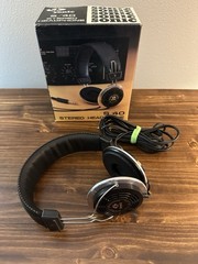 Vintage Sonic S/40 Stereo Headphones Retro Hi-Fi Taiwan Boxed