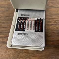 Forward 9 Pocket Arithmometer Adding Machine w/Case Stylus 1950&rsquo;s Germany