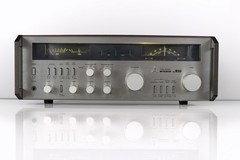 Mitsubishi DA-R10 Receiver, a beauty inside and out