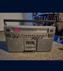 Realistic SCR-6 AM/FM Stereo Cassette Music System Works (Cord Not Included)