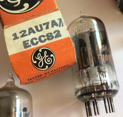 Mixed Makes Lot of 4 12AU7A 12AU7 Radio Vacuum Tubes All Test Good RCA Amperex +