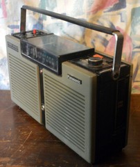 Panasonic RF-7100 AM/FM Radio FM, 8 Track Player does not work, Radio Works