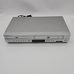 Samsung DVD-V4600 DVD VCR Combo – VHS Tested & Working Reads CDs Not DVDs AS IS