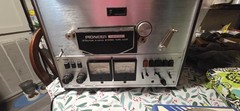 Pioneer RT-1011L Reel to Reel Powers On