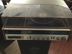Vintage Sony HP-219A Compact stereo system PARTS…read description please.