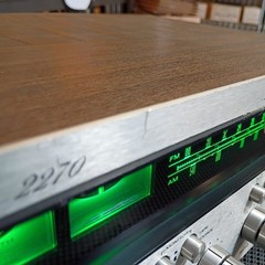 Marantz 2270 Stereophonic Receiver – Silver Faceplate – Cosmetic Wear – Read!