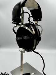 Vintage Pioneer SE-405 Stereo Headphones Dual Volume Control 1/4&Prime; Japan TESTED