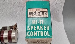 Audiotex 30-372 / DUO SPEAKER VOLUME CONTROL 8 OHM «  »L » » PAD STEREO