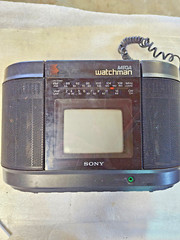 Sony FD-555 B&W TV AM/FM Cassette Player , Vintage