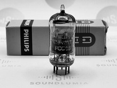 1x Philips PCC88 7DJ8 (6DJ8 equiv.) D-getter Pinched Waist -Heerlen, NL &rsquo;57 -NOS