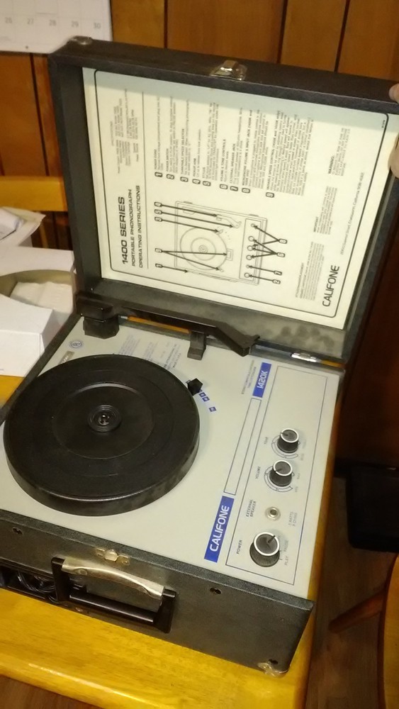 Vintage Califone 1420K Phono Solid State Record Player tested, runs! Read desc!