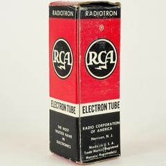 (1) Tested Very Strong RCA 6AK6 Tube and Box Date Code 61-24 Pentode Vacuum Tube