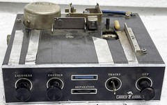 MUNTZ AUDIO CAR 4-TRACK STEREO TAPE PLAYER C-90