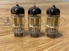 ONE TUNGSRAM ECC83 / 12AX7 SILVER PLATE DOUBLE TRIODES VACUUM AUDIO RADIO TUBE