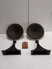 Magnavox 15&Prime; Alnico Woofers / Horns and Crossovers