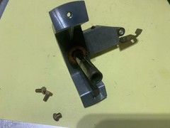 Dual 1229 Vintage Stereo Turntable Parting out – Platter Shaft Housing & Bearing