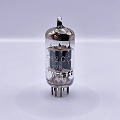 Siemens E82CC 6189 12AU7 ECC82, made in Germany, NOS NIB, D04 code