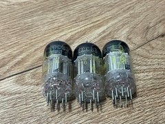 ONE TUNGSRAM ECC83 / 12AX7 SILVER PLATE DOUBLE TRIODES VACUUM AUDIO RADIO TUBE