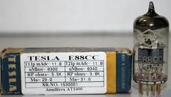E88CC TESLA Gold Pin Top O Getter Made in Czechoslovakia Amplitrex Tested