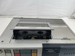 JVC HR-7100U Vintage VHS VCR Video Cassette Recorder Retro Video Deck