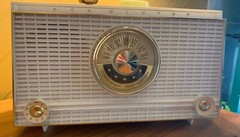 Champagne White 1960s MCM RCA Victor Radio Model 1-F-2E: Now a Bluetooth Speaker