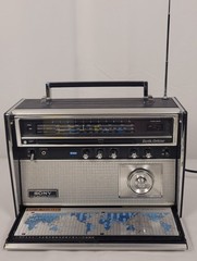 SONY 10 Band Earth-Orbiter CRF-5100 AM/FM/AIR/PSB/LW/SW AC/DC ~ WORKING~