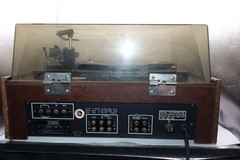SuperScope By Marantz Model MS-18 Stereo Quadraphase Music System Powers On