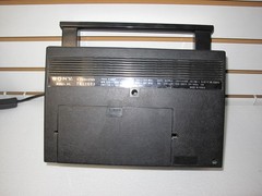 Sony, TR-1002, Radio, Pre-owned, Not sure if it works