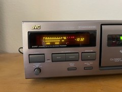 JVC TD V661 3-head Direct Drive Cassette Deck
