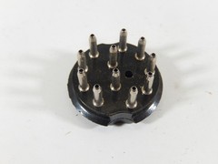VINTAGE NOS LOT OF 3 UNBRANDED 11 PIN ACCESSORY TUBE SPEAKER SOCKETS & PLUG