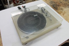 Guaranteed Satisfaction Working Pioneer PL-512 Turntable & Pioneer Dustcover