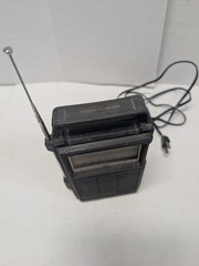 General Electric Portable AM FM Radio Model 7-2800A Black AC Battery Telescopic
