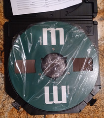 MINT GREEN MAXELL REEL WITH NEW RTM LPR 35 TAPE 3600&prime; 1/4&Prime; 10.5&Prime; METAL REEL 3M