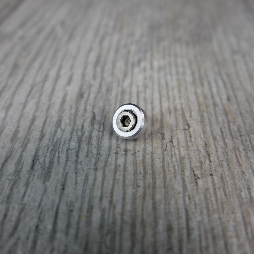 Akai GX-620 GX-625 Reel to Reel – 1 (ONE) Front Face Cover Screw – Genuine Parts