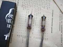 IV-3A x 2 VFD Nixie Tube 7-segment indicator NOS (USA Seller)