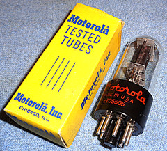 1 NOS Motorola 6SN7GT Vacuum Tube – 1955 Vintage Audio Twin Triode