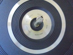 Vintage Emerson A-25A Swingmate Portable Record Player Works great..READ