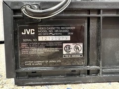 JVC HR-S3500U Super VHS S-VHS VCR Hi-Fi Stereo For Parts No Power, No Remote