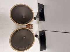 Magnavox 15&Prime; Alnico Woofers / Horns and Crossovers