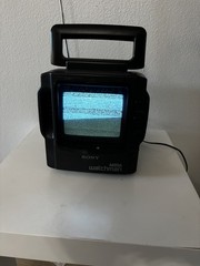 Sony Mega Watchman FD-525 B&W TV AM/FM Tuner NOS New Boxed Condition