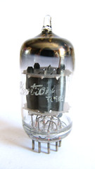 GE 12AX7 (ECC83 12AX7A) Tube – Hickok TV7B tests @ 49/48, Min:32/32