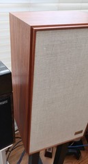 Acoustic Research AR3a Improved European model. Near excellent condition!