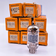 Siemens E82CC 6189 12AU7 ECC82, made in Germany, NOS NIB, D04 code