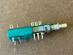 New Schadow SDU3P Power Switch – NAD Realistic Marantz Concept 16.5 Sanyo