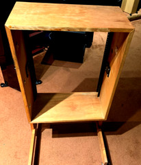 Otari 19 inch standard rail (14 space) adjustable angle Wood Cabinet Casters