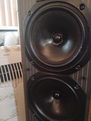KEF C40 Vintage Speakers Walnut Finish Made In England Very Good Condition