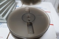 7 AMPEX 631 PLASTIC EMPTY TAKE-UP REEL & BOX 7 INCH for 4-track 3.75 ips 7.5 ips